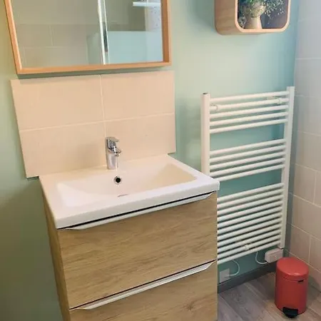 Jolie Maison Typique Hébergement de vacances Wattrelos