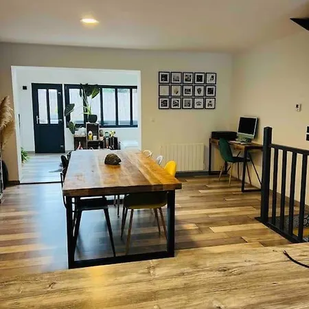 Jolie Maison Typique Hébergement de vacances *